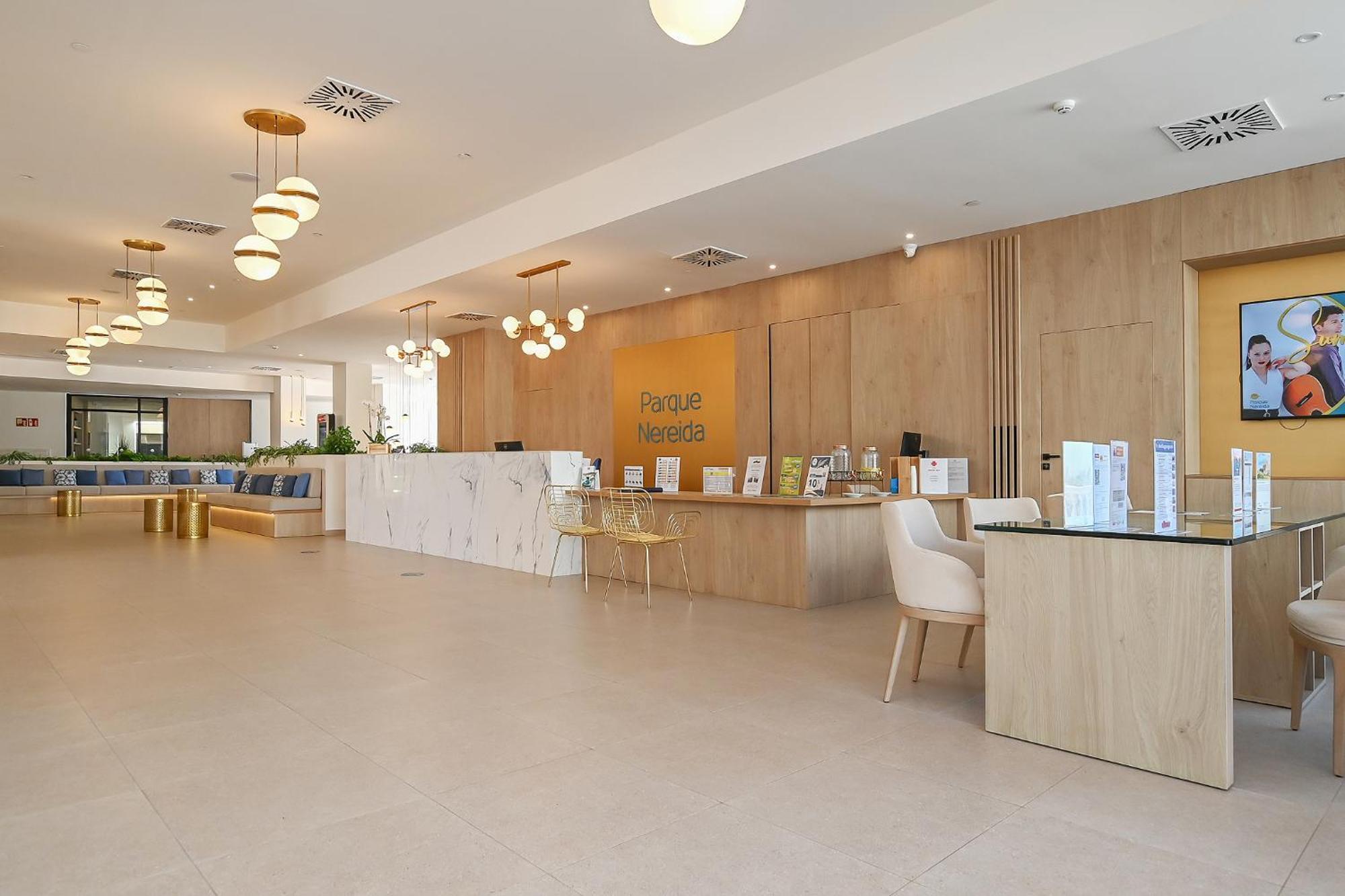 Parque Nereida Suites Hotel Кала Ратьяда Экстерьер фото