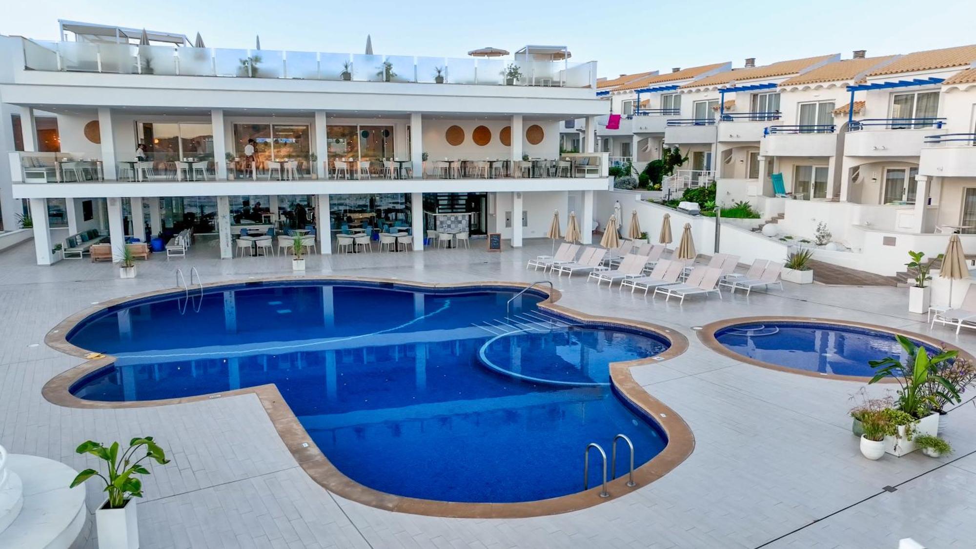 Parque Nereida Suites Hotel Кала Ратьяда Экстерьер фото